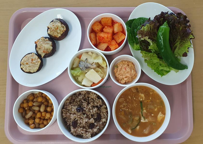 에덴요양병원 건강채식밥상 - 병아리콩땅콩조림 - 
