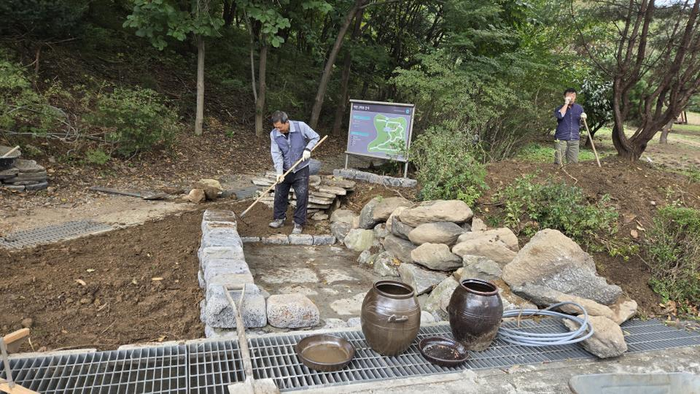 2.메주돌을 쌓고 -