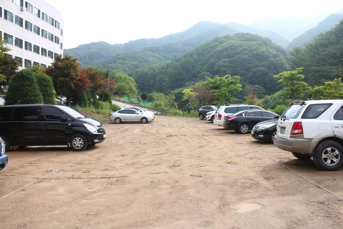180618_직원전용주차장 조성 -
