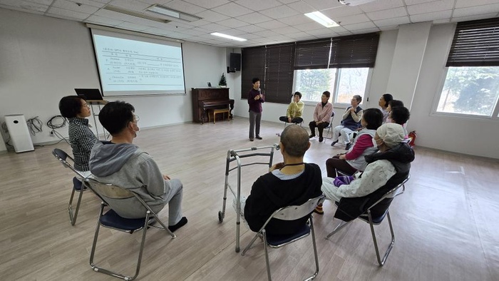 250321_에덴요양병원 뉴 재능기부 프로그램: 치유수업_충전여행 - 