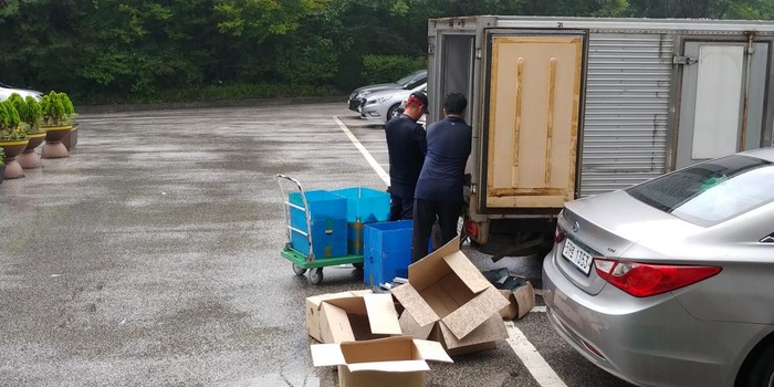 200805_이색광경_문서 파쇄 작업 - 