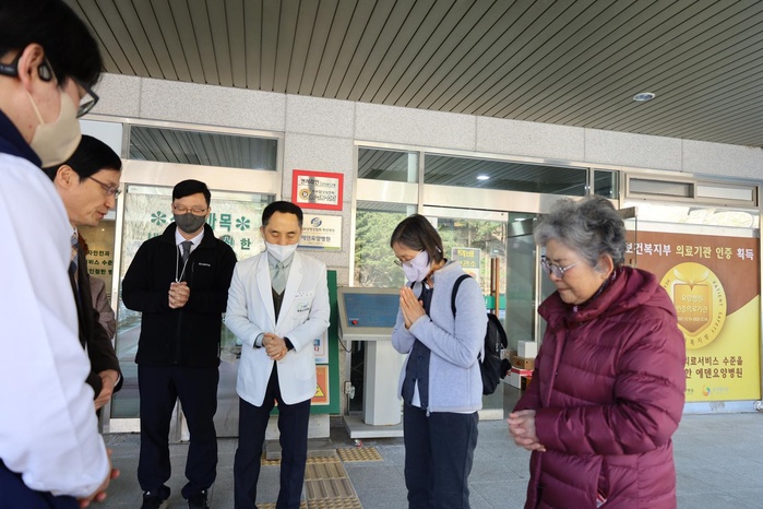 장기입원환자 임○희님 완치 퇴원 - 