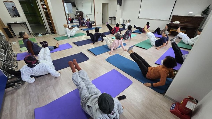 250221_추운 겨울에도 건강 챙기는 방법_에덴요양병원 - 