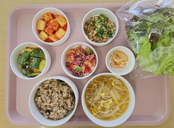 에덴요양병원 건강채식밥상 - 퀴노아살렛 - 